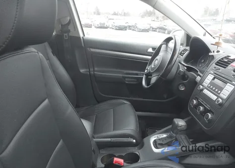 2010 Volkswagen Jetta Limited Edition из США, поврежденный, VIN 3VWAZ7AJ2AM095764